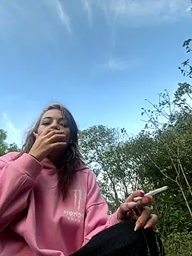 Snapshot of kattleya1407 chatting on 09-17-25, 05:36 kattleya1407 online show from 09-17-25, 05:36