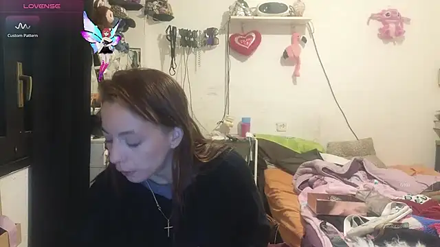 Snapshot of kattleya1407 chatting on 09-25-25, 06:55 kattleya1407 online show from 09-25-25, 06:55