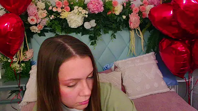 AliceBrayan online show from 02-10-26, 05:06