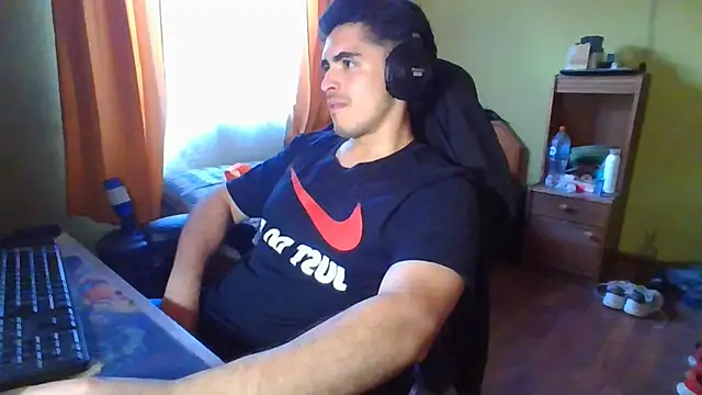 r paulo25 online show from 01-27-25, 10:49