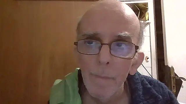 Snapshot of mariusica1@xh chatting on 02-08-26, 10:46 mariusica1xh online show from 02-08-26, 10:46