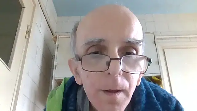 Snapshot of mariusica1@xh chatting on 02-10-26, 11:25 mariusica1xh online show from 02-10-26, 11:25