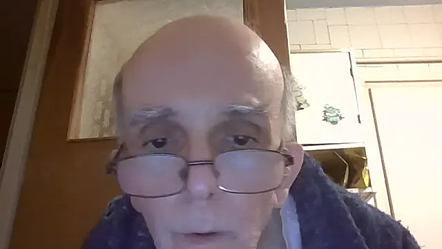 Snapshot of mariusica1@xh chatting on 02-13-26, 11:23 mariusica1xh online show from 02-13-26, 11:23