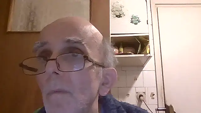 Snapshot of mariusica1@xh chatting on 02-23-26, 01:36 mariusica1xh online show from 02-23-26, 01:36