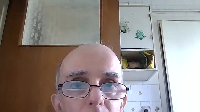 Snapshot of mariusica1@xh chatting on 07-30-26, 09:41 mariusica1xh online show from 07-30-26, 09:41