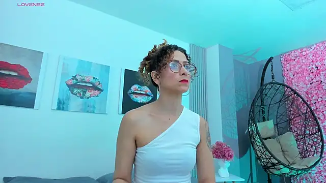 Angela donnato online show from 03-07-25, 03:29