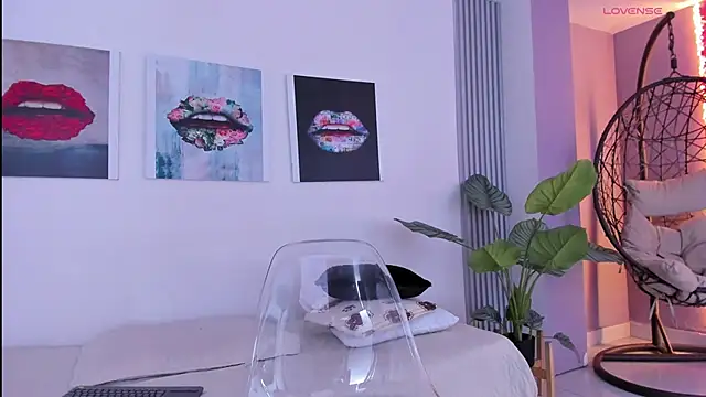 Angela donnato online show from 11-08-25, 03:50