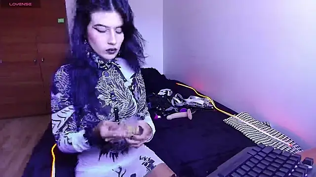 Snapshot of bellatrix25 chatting on 03-02-25, 03:16 bellatrix25 online show from 03-02-25, 03:16