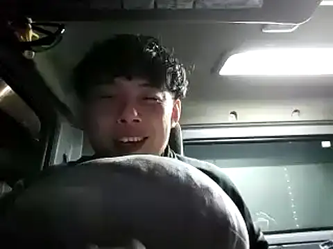 whitebriefboy online show from 01-29-25, 05:13