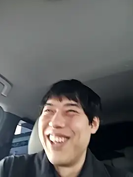 whitebriefboy online show from 04-24-26, 08:55