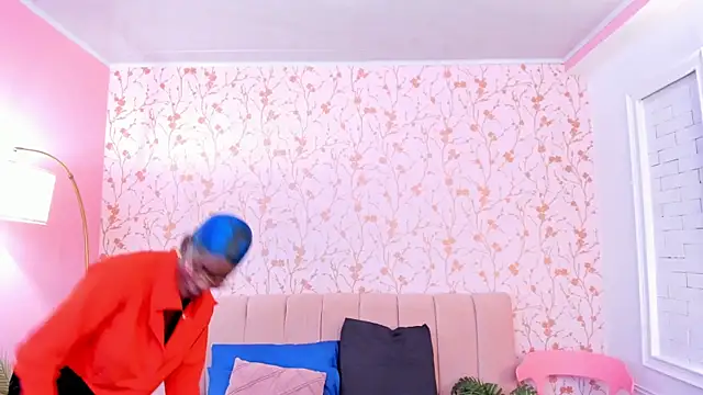 Snapshot of amber-hill chatting on 02-28-26, 07:04 amber-hill online show from 02-28-26, 07:04