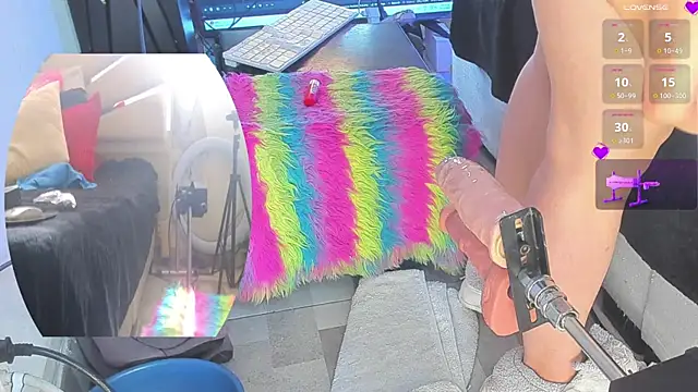 Snapshot of jolee__ chatting on 11-22-25, 09:58 jolee online show from 11-22-25, 09:58