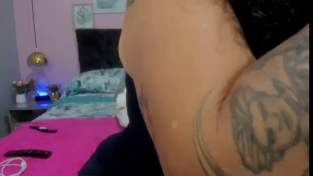 Snapshot of valeriasexxx chatting on 02-11-25, 08:26 valeriasexxx online show from 02-11-25, 08:26