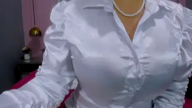 Snapshot of valeriasexxx chatting on 03-15-25, 12:13 valeriasexxx online show from 03-15-25, 12:13