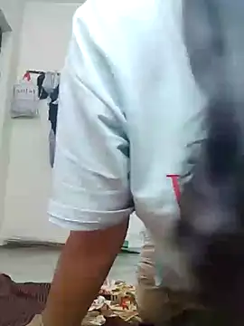 Snapshot of riya190 chatting on 01-20-25, 05:06 riya190 online show from 01-20-25, 05:06