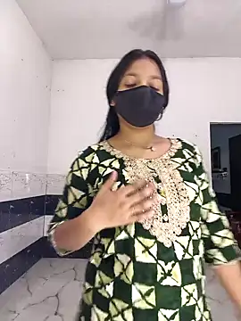 Snapshot of riya190 chatting on 10-05-25, 05:22 riya190 online show from 10-05-25, 05:22