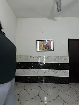 Snapshot of riya190 chatting on 11-16-25, 04:45 riya190 online show from 11-16-25, 04:45