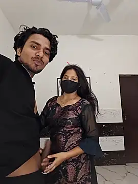 Snapshot of riya190 chatting on 11-22-25, 06:40 riya190 online show from 11-22-25, 06:40