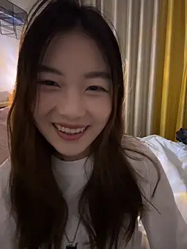 Sweet-Angel999 online show from 02-01-26, 05:00