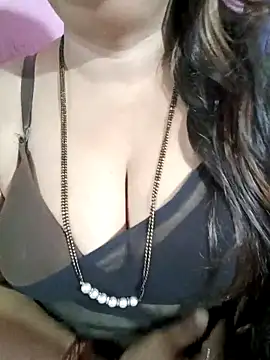 Beautyy38 online show from 11-16-25, 03:23