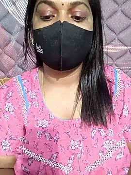 Snapshot of Renuma chatting on 01-13-26, 11:26 Renuma online show from 01-13-26, 11:26