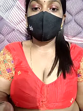 Snapshot of Renuma chatting on 02-06-26, 04:17 Renuma online show from 02-06-26, 04:17