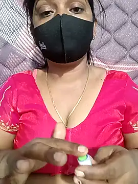 Snapshot of Renuma chatting on 02-18-26, 06:20 Renuma online show from 02-18-26, 06:20