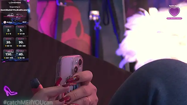 Snapshot of ZoeMesmerize chatting on 04-14-26, 02:01 ZoeMesmerize online show from 04-14-26, 02:01