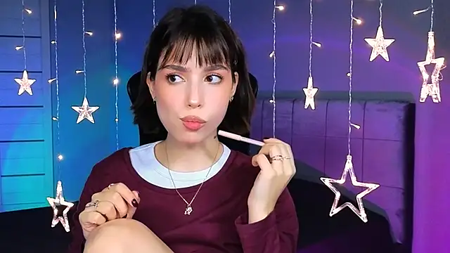 Stacy Gonzales  online show from 10-30-25, 11:33