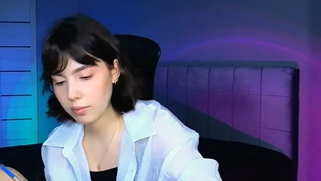 Stacy Gonzales  online show from 12-19-25, 11:39