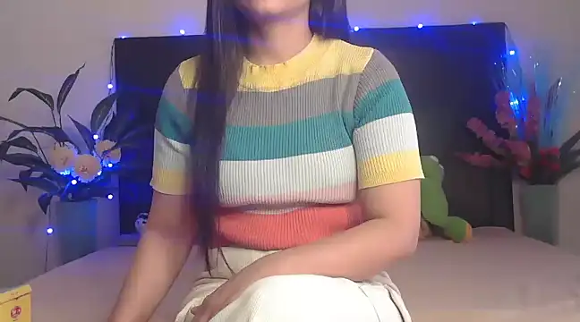 Snapshot of WildRuhi20 chatting on 03-12-25, 10:05 WildRuhi20 online show from 03-12-25, 10:05