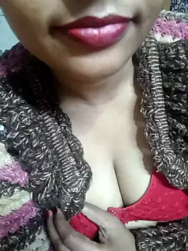 Snapshot of Wifesuman40 chatting on 12-16-24, 06:27 Wifesuman40 online show from 12-16-24, 06:27