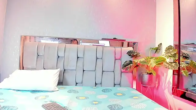 RoseTaylor   online show from 02-27-26, 05:07