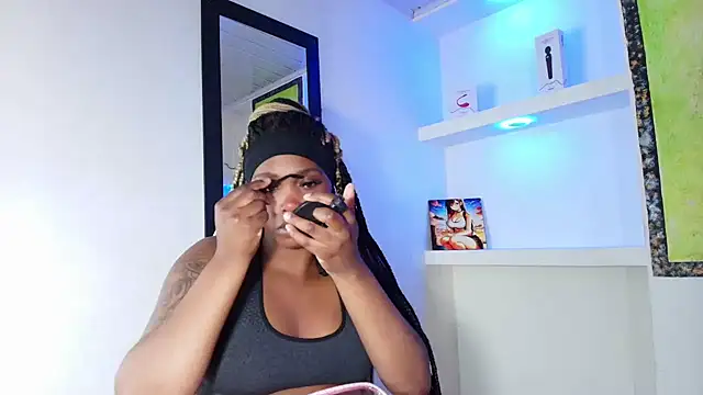 zendaya wilson online show from 11-22-25, 04:22