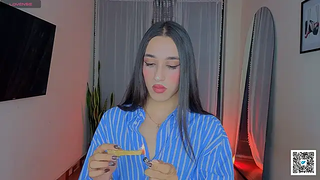 Goddivaa online show from 12-23-25, 07:28