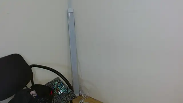 JessicaRabbit04 online show from 09-27-25, 03:44