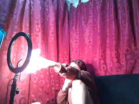 ifeelverywet andhot online show from 03-17-25, 05:05