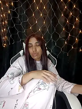 ifeelverywet andhot online show from 10-08-25, 06:38