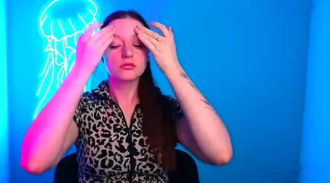 Snapshot of Fantasy_July chatting on 12-18-24, 10:19 Fantasy July online show from 12-18-24, 10:19