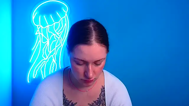 Snapshot of Fantasy_July chatting on 02-04-25, 09:49 Fantasy July online show from 02-04-25, 09:49