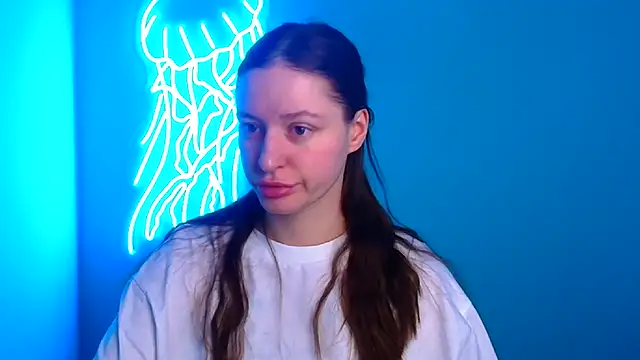 Snapshot of Fantasy_July chatting on 03-21-25, 06:27 Fantasy July online show from 03-21-25, 06:27