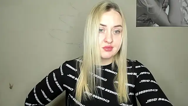 KennaJamess8 online show from 12-10-24, 07:11