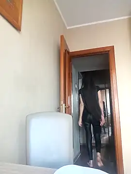 Francenia lolis online show from 03-06-26, 08:11