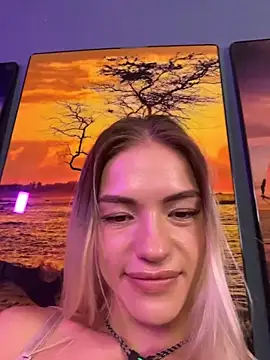 -Sexy Barbie- online show from 04-13-26, 06:19