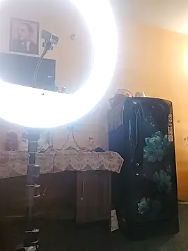 Snapshot of Madhavi_mishra chatting on 03-03-25, 04:36 Madhavi mishra online show from 03-03-25, 04:36