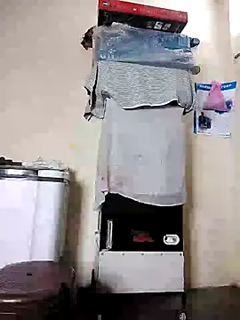 Snapshot of Madhavi_mishra chatting on 03-16-25, 07:15 Madhavi mishra online show from 03-16-25, 07:15