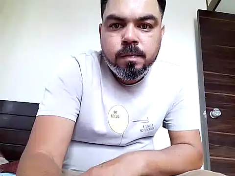 rags pussylicker online show from 03-12-25, 06:40