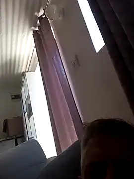 Snapshot of NICJOHNS chatting on 01-01-25, 11:38 NICJOHNS online show from 01-01-25, 11:38