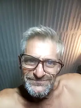 Snapshot of NICJOHNS chatting on 02-24-25, 08:36 NICJOHNS online show from 02-24-25, 08:36