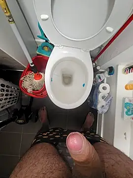 eric69 69 online show from 10-28-25, 06:28